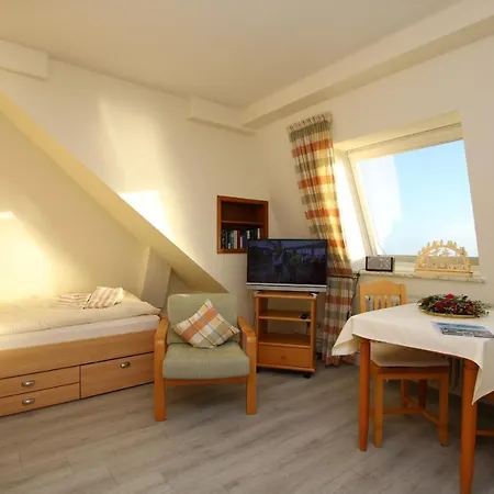 Sandwall 11a_ Whg_ 5 _gaestehaus G Apartmán